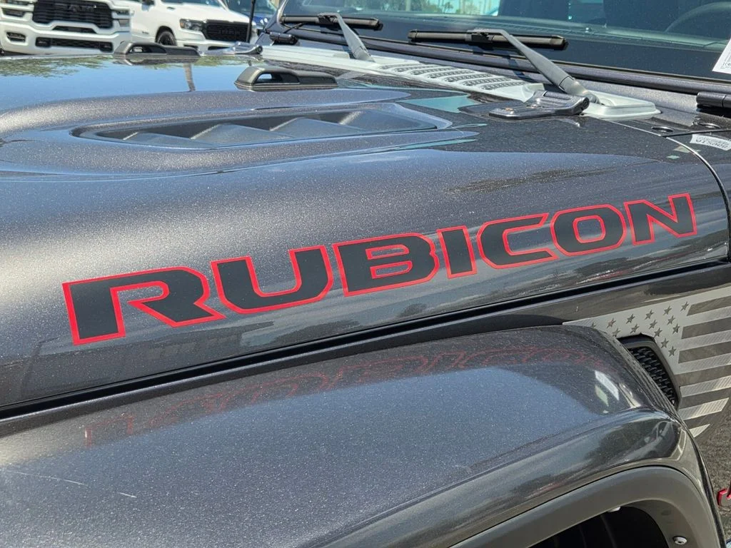 Used 2022 Gray Jeep Rubicon image 12