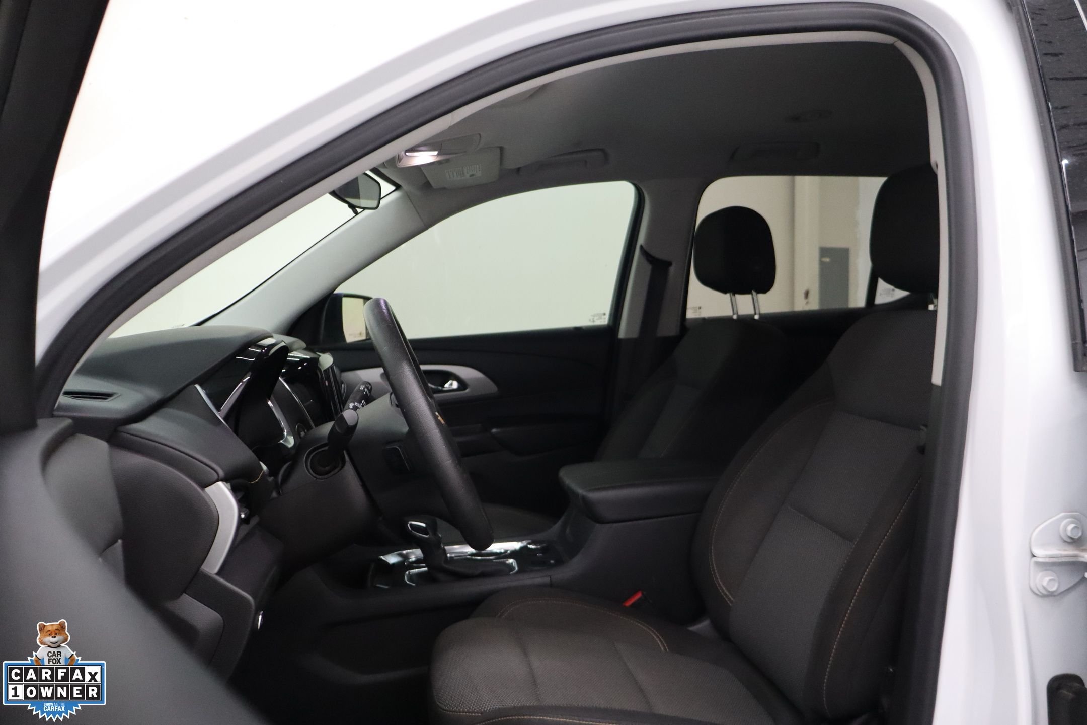 Used 2021 White Chevrolet LS image 11