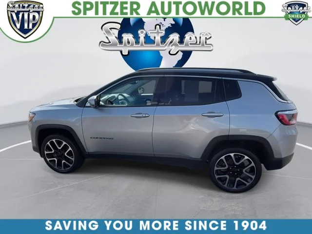 Used 2019 Silver Jeep Limited image 6