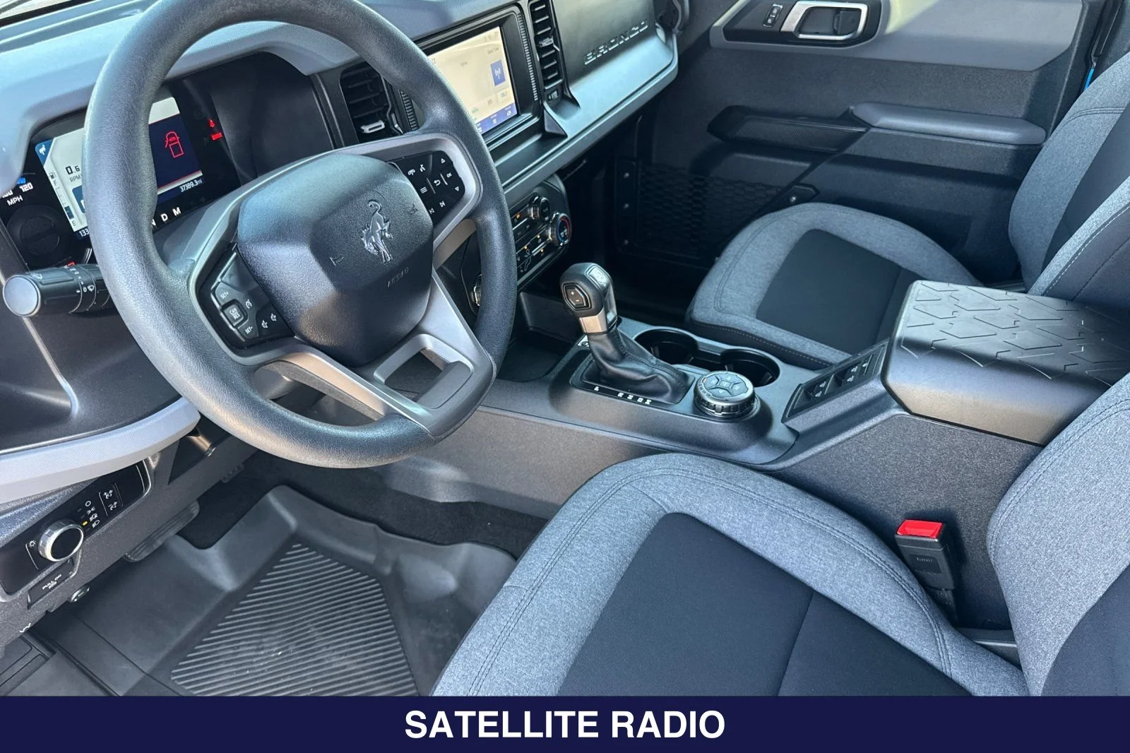 Used 2023 Blue Ford Base image 11
