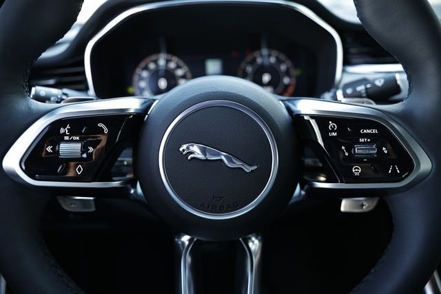 New 2024 Fuji White JAGUAR P300 R-DYNAMIC SE AWD image 47