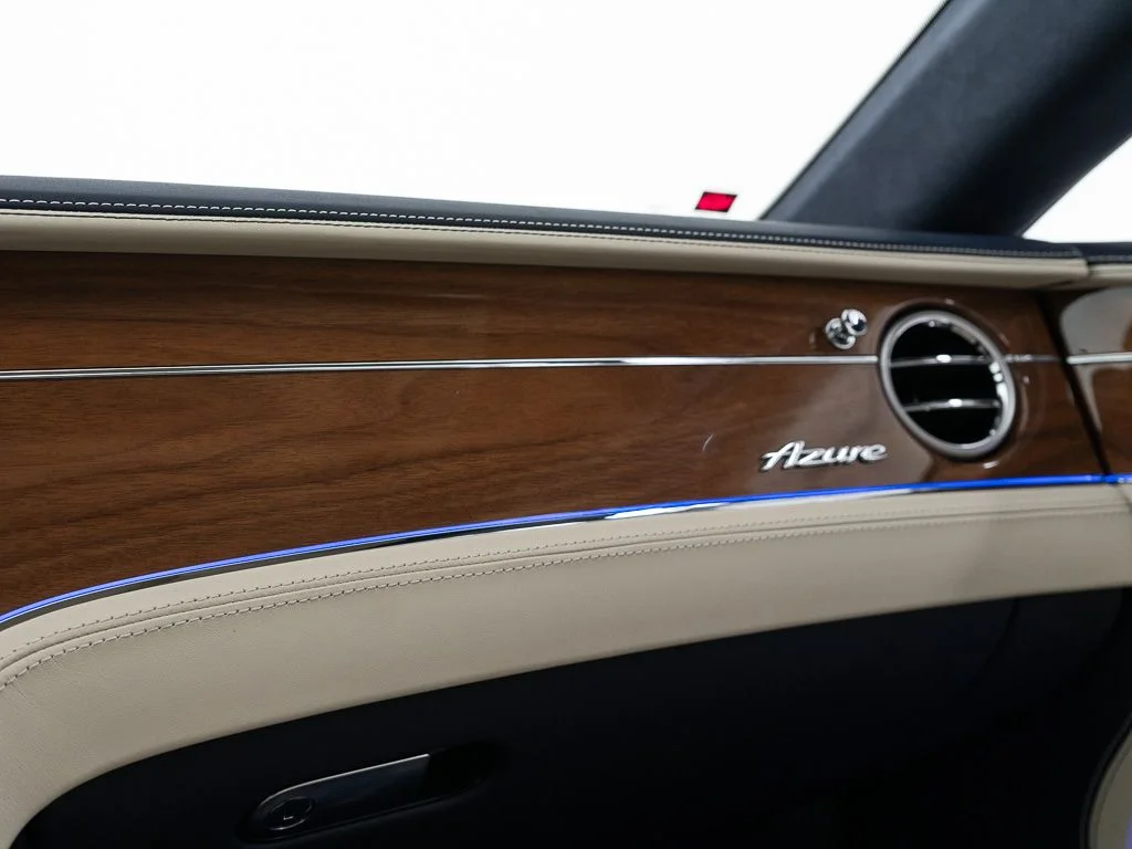 New 2026 Sequin Blue - by Mulliner Bentley Azure image 36