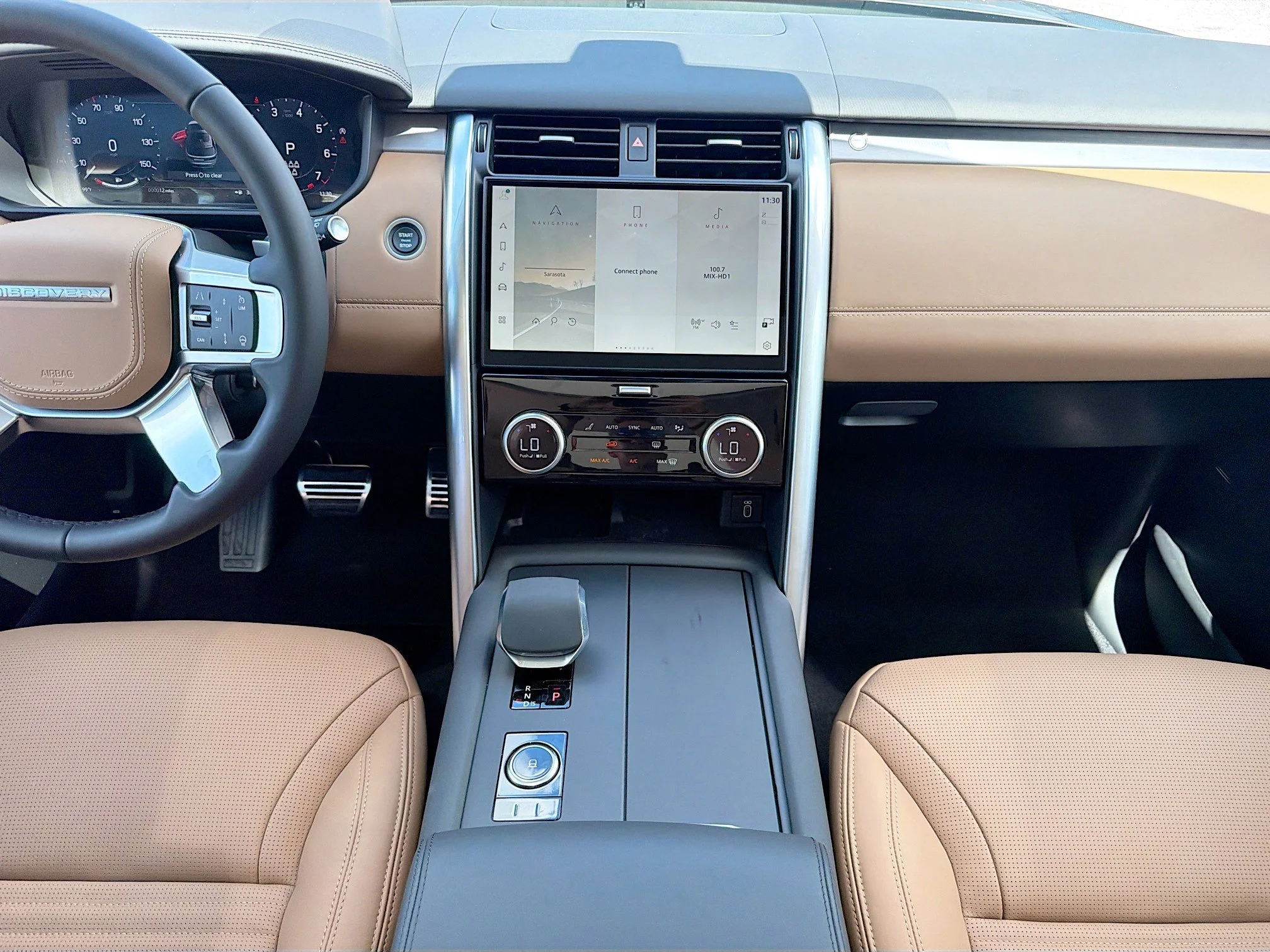 New 2026 Carpathian Grey Land Rover Tempest Edition image 20