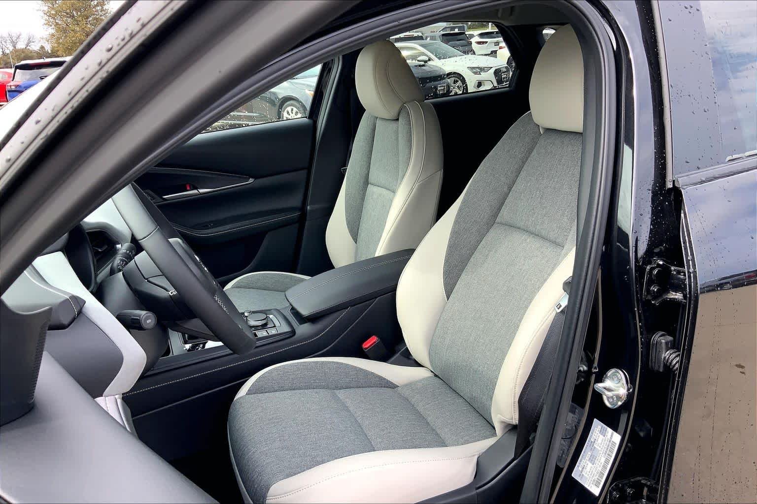 New 2026 Jet Black Mica Mazda 2.5 S Aire Edition image 9
