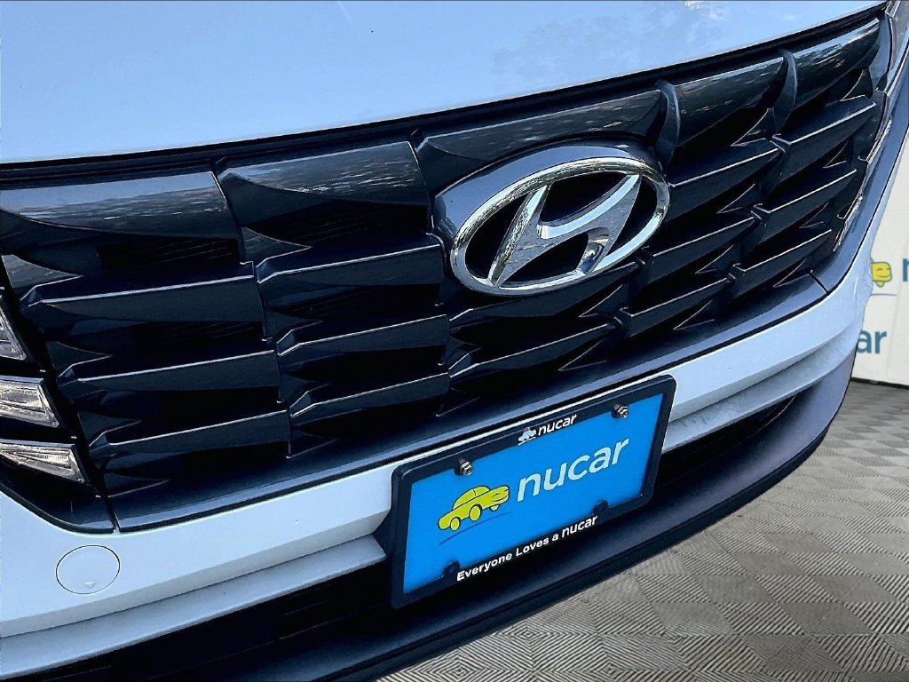 Used 2023 White Hyundai SEL image 30