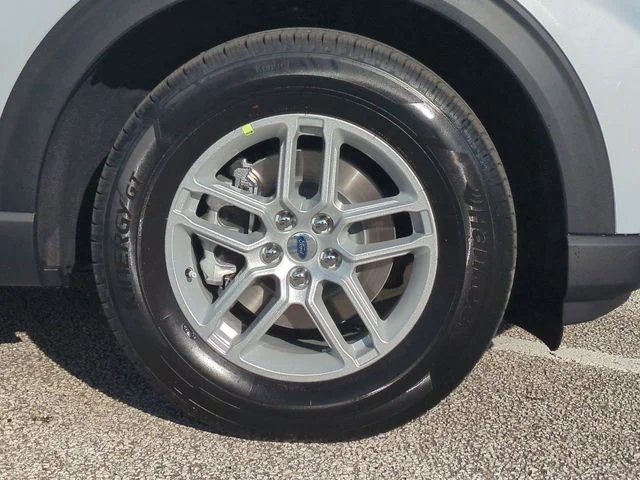 2026 Ford Explorer Active - Photo 11