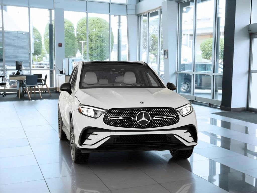 New 2026 Polar White Mercedes-Benz GLC 300 image 8