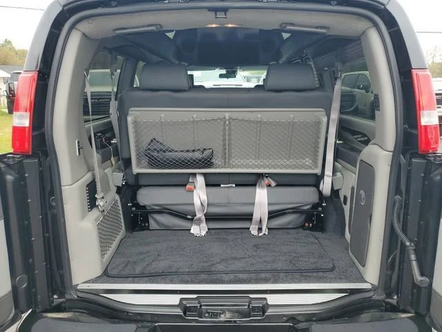 Used 2024 Onyx Black GMC Work Van image 32