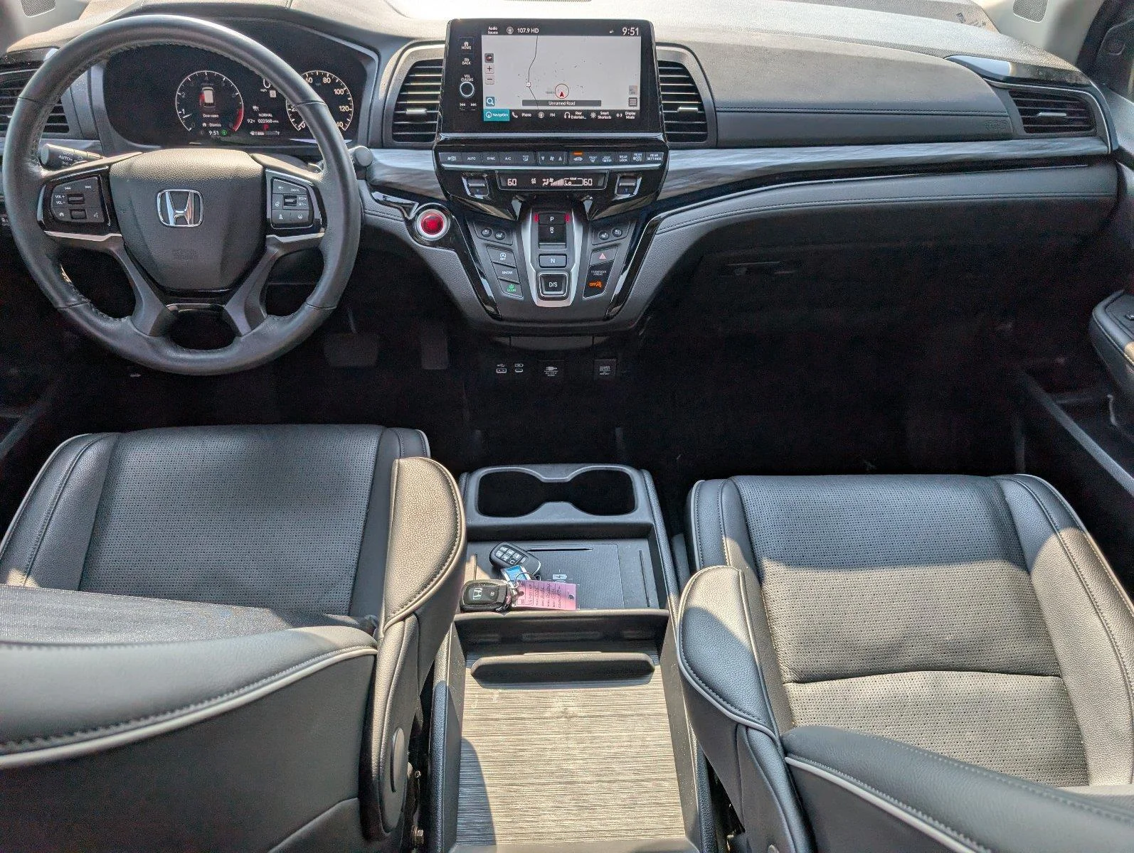 Used 2025 Platinum White Pearl Honda Elite image 33