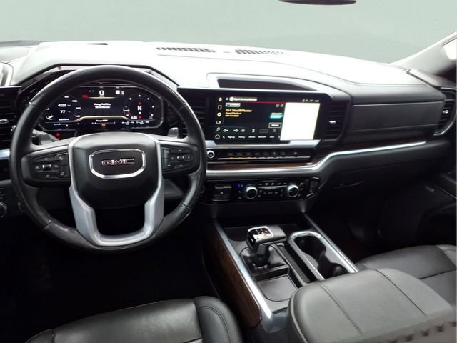 Used 2023 Sterling Metallic GMC SLT image 5