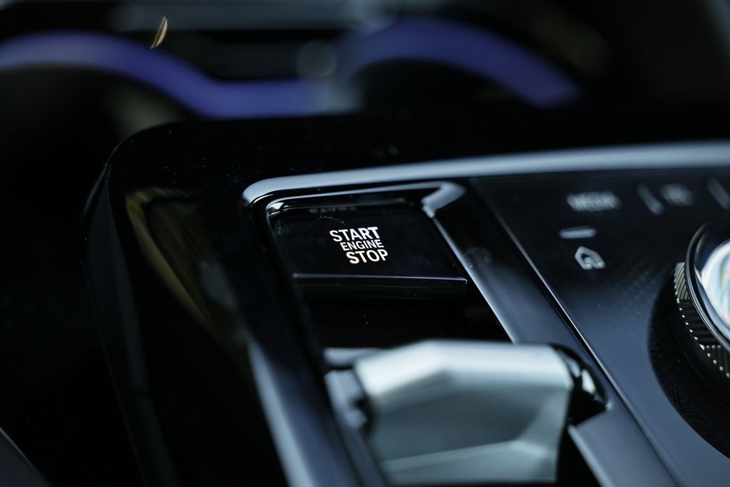 New 2027 Brooklyn Grey Metallic BMW 530i xDrive image 41
