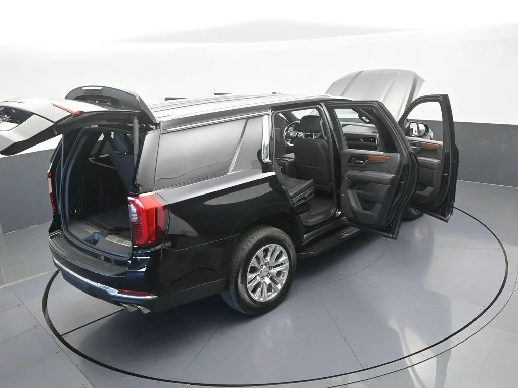 Used 2025 Onyx Black GMC Denali image 75