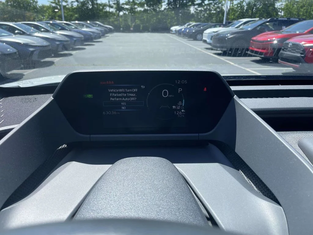 2024 Toyota bZ4X XLE - Photo 38