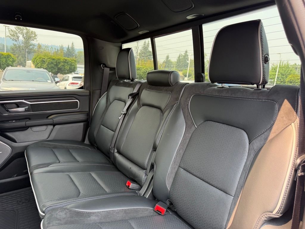 2026 RAM 1500 Laramie - Photo 32