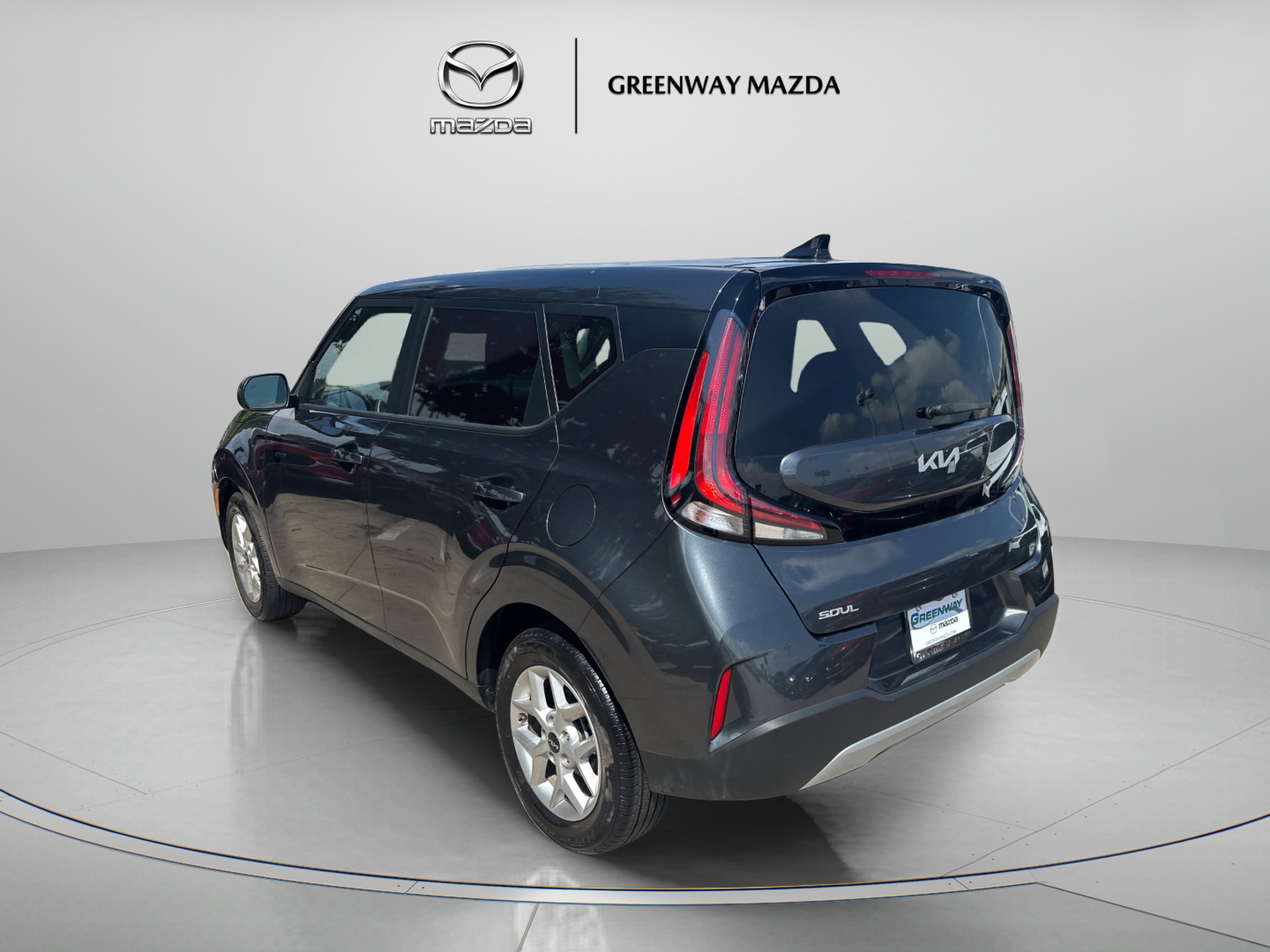 Used 2025 Gray Kia LX image 5