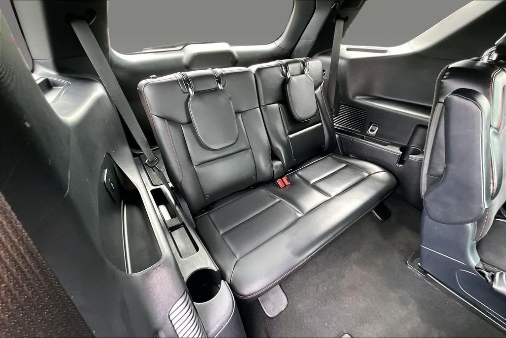 Used 2025 White Metallic Ford ST image 23