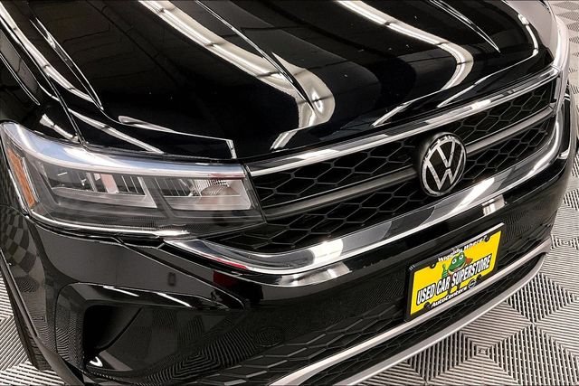 2023 Volkswagen Taos SE - Photo 34