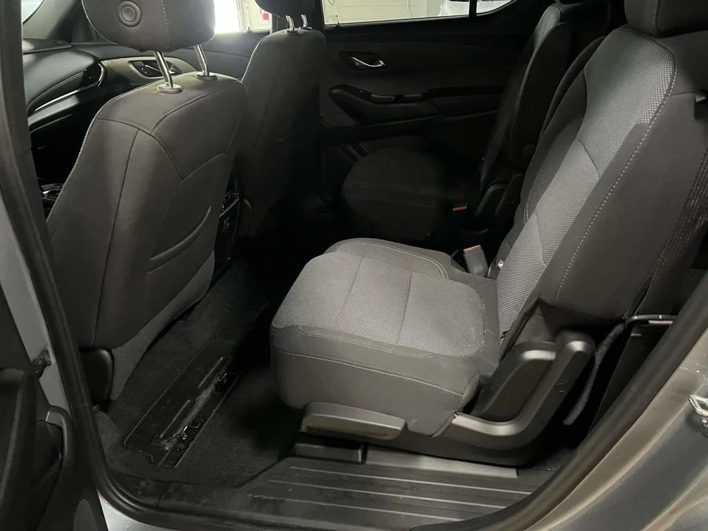Used 2023 Sterling Gray Metallic Chevrolet LT Cloth image 12