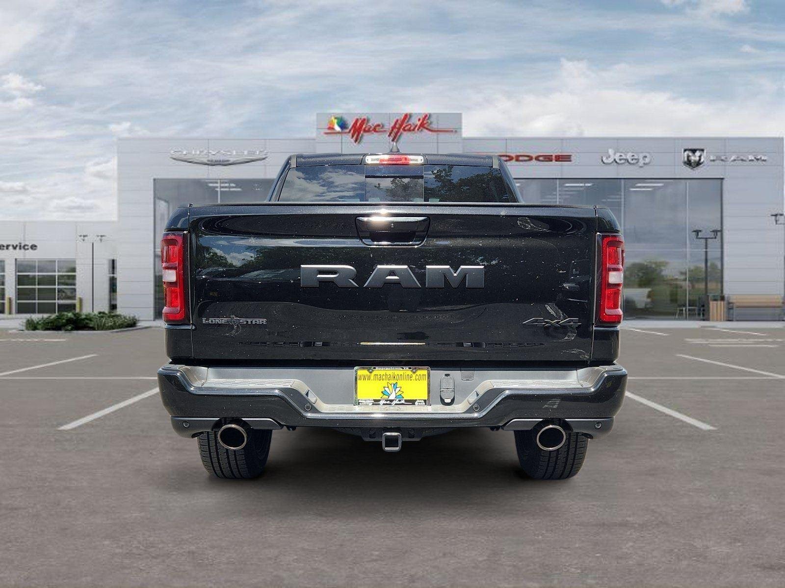 New 2026 Diamond Black Crystal Pearl-Coat Exterior Paint RAM Lone Star image 4