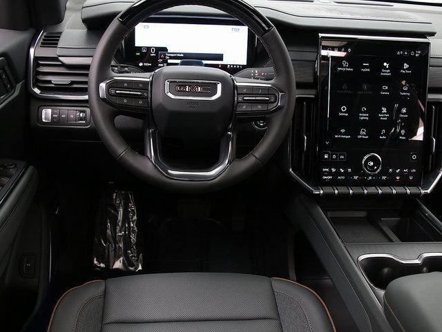 2026 GMC Acadia AT4 - Photo 15