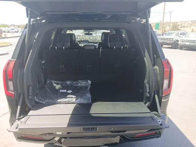 New 2026 Black Ford Platinum image 8