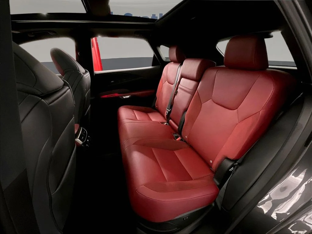 Used 2025 Gray Lexus 500h F SPORT Performance image 30