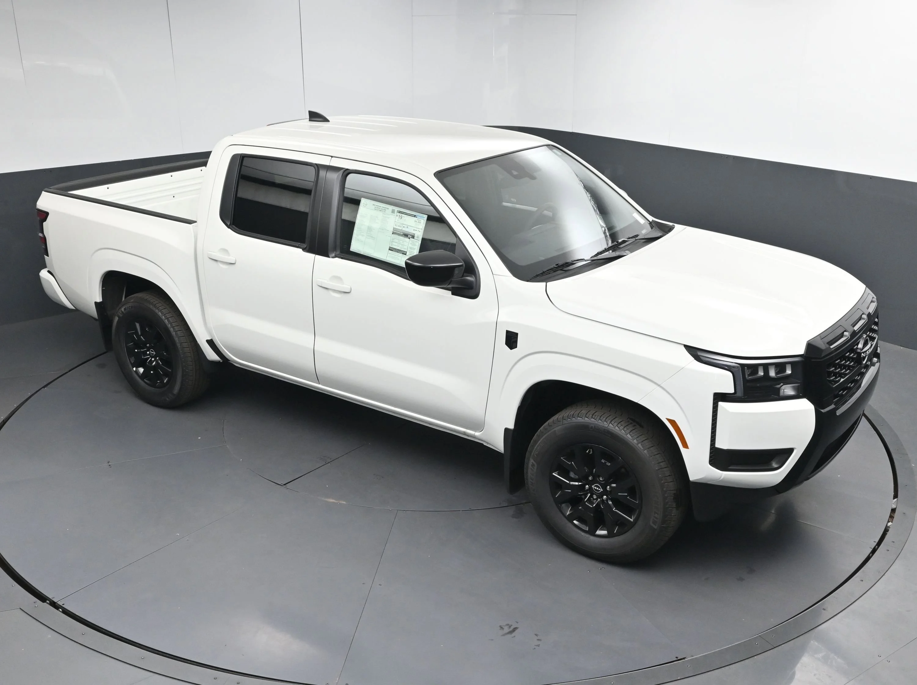New 2026 Glacier White Nissan Crew Cab SV image 31