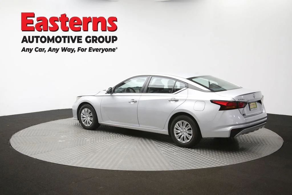 Used 2023 Silver Nissan 2.5 S image 61