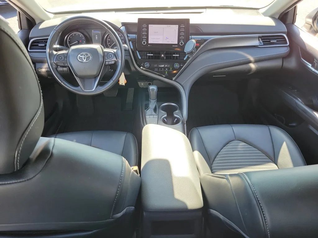 2024 Toyota Camry SE - Photo 25
