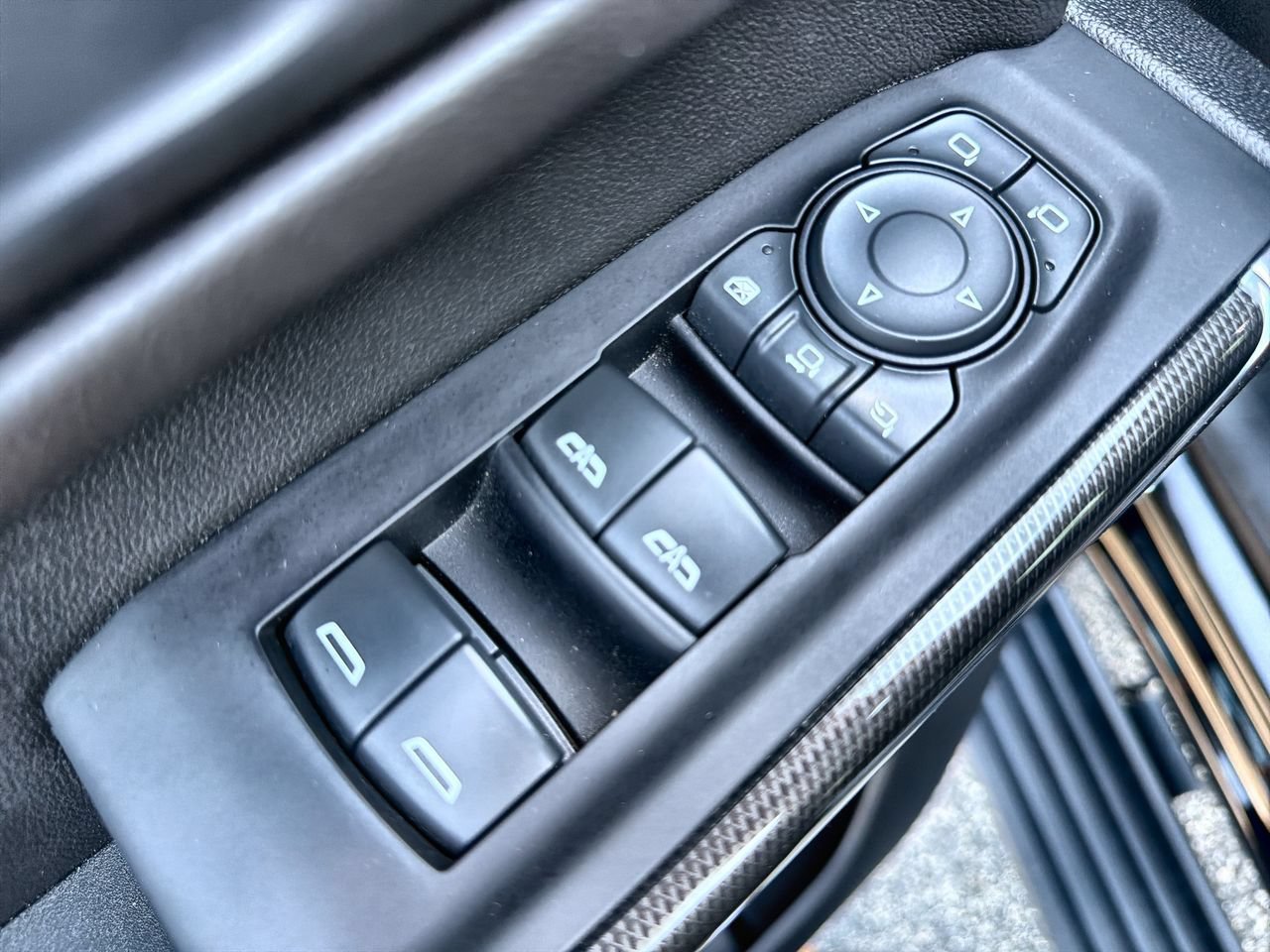 Used 2022 ONYX BLACK GMC AT4 image 19