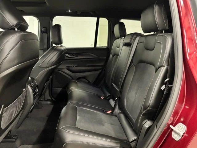 Used 2025 Red Jeep Altitude X image 20