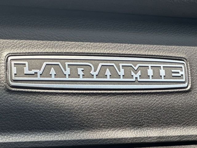 New 2026 Granite Crystal Metallic Clear-Coat Exterior Paint RAM Laramie image 35