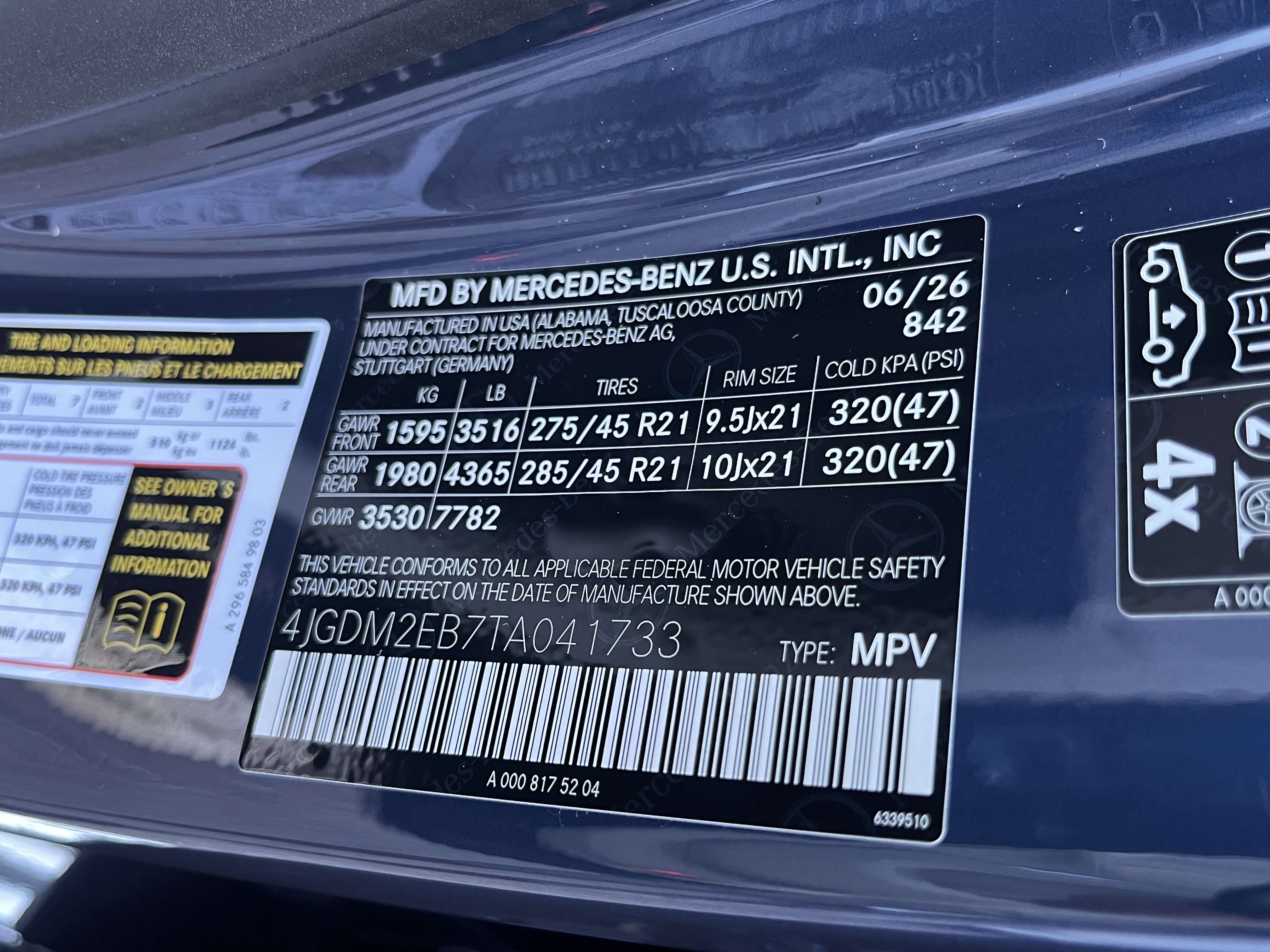 New 2026 Twilight Blue Metallic Mercedes-Benz EQS 400 image 30
