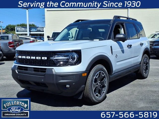 New 2026 Space White Metallic Ford Outer Banks image 1