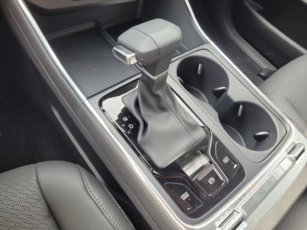 New 2026 Snow White Pearl Kia SX Prestige image 36