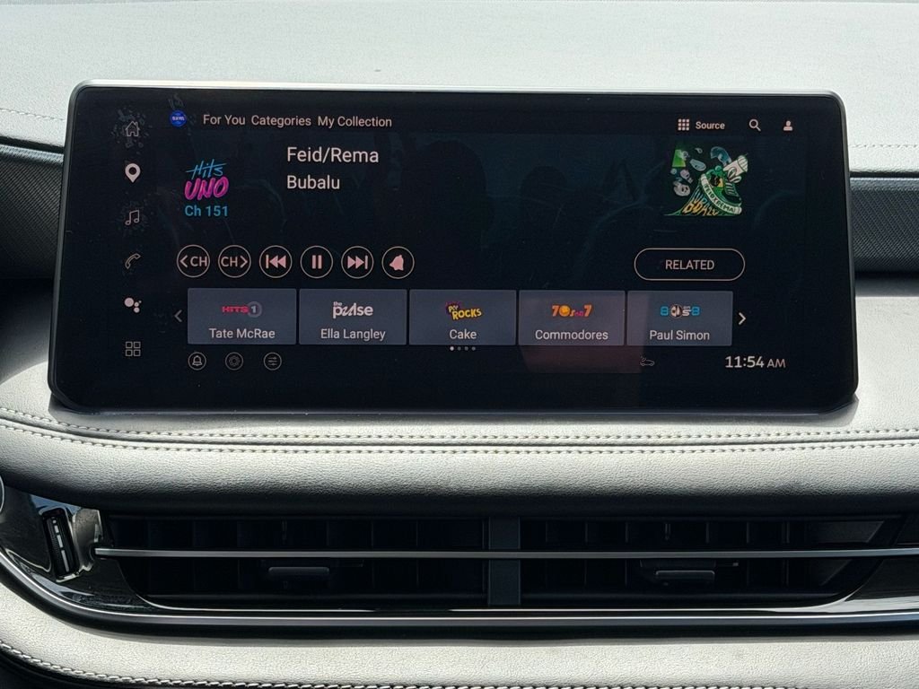 Used 2026 Green INFINITI LUXE image 19