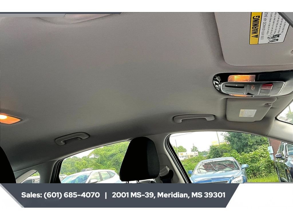 Used 2026 CARBON BLUE Hyundai SE image 16