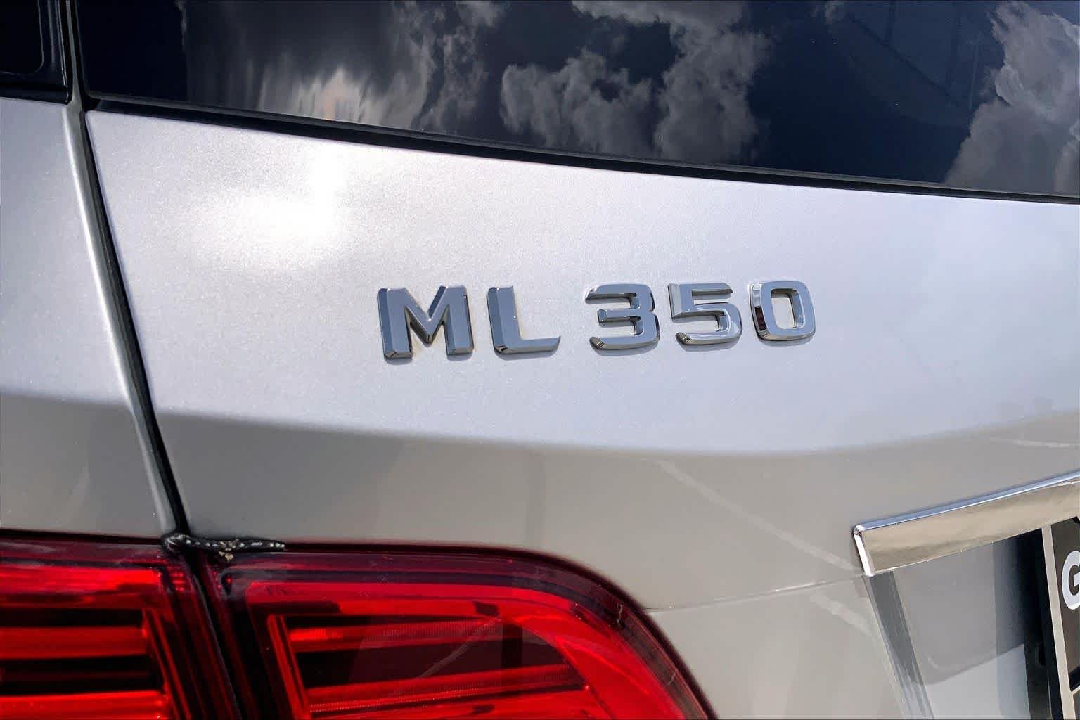 Used 2015 Iridium Silver Metallic Mercedes-Benz ML 350 image 30