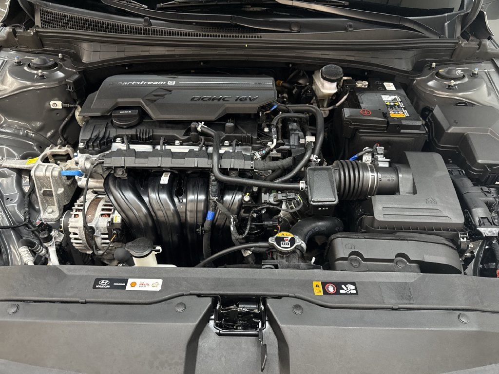Used 2026 Gray Hyundai SEL Sport image 30