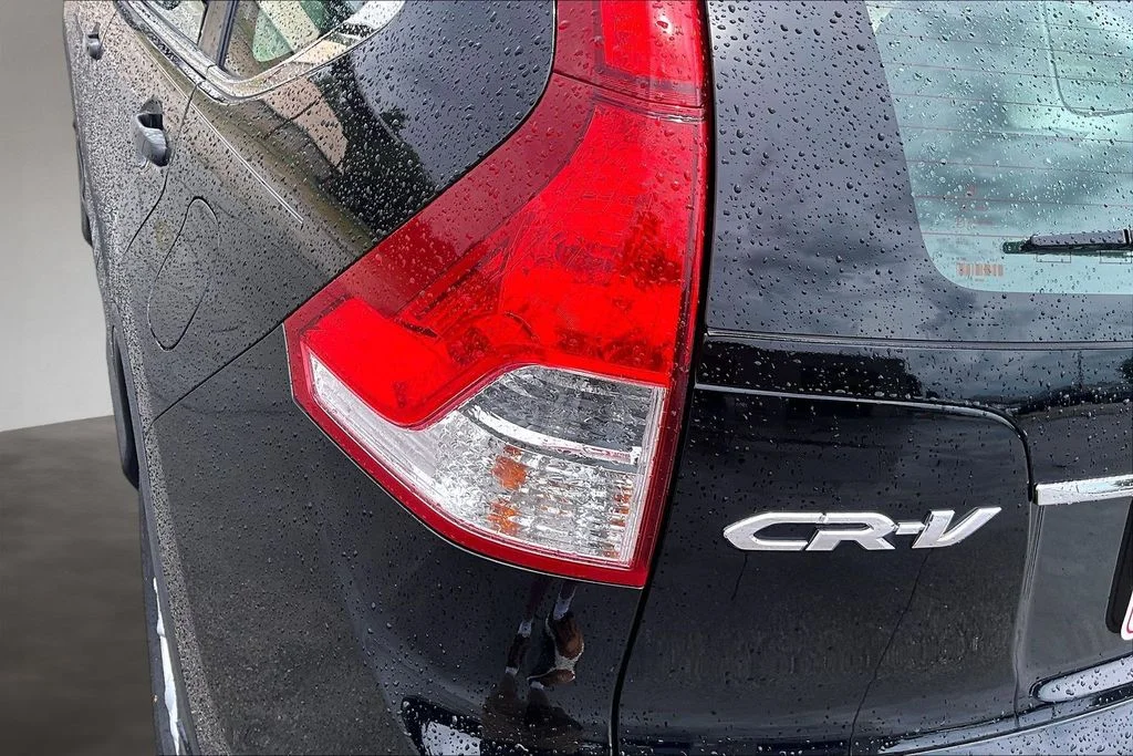 Used 2014 Black Honda LX image 23
