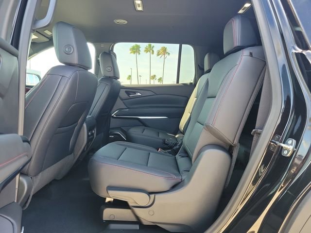 2026 Chevrolet Traverse Z71 - Photo 9