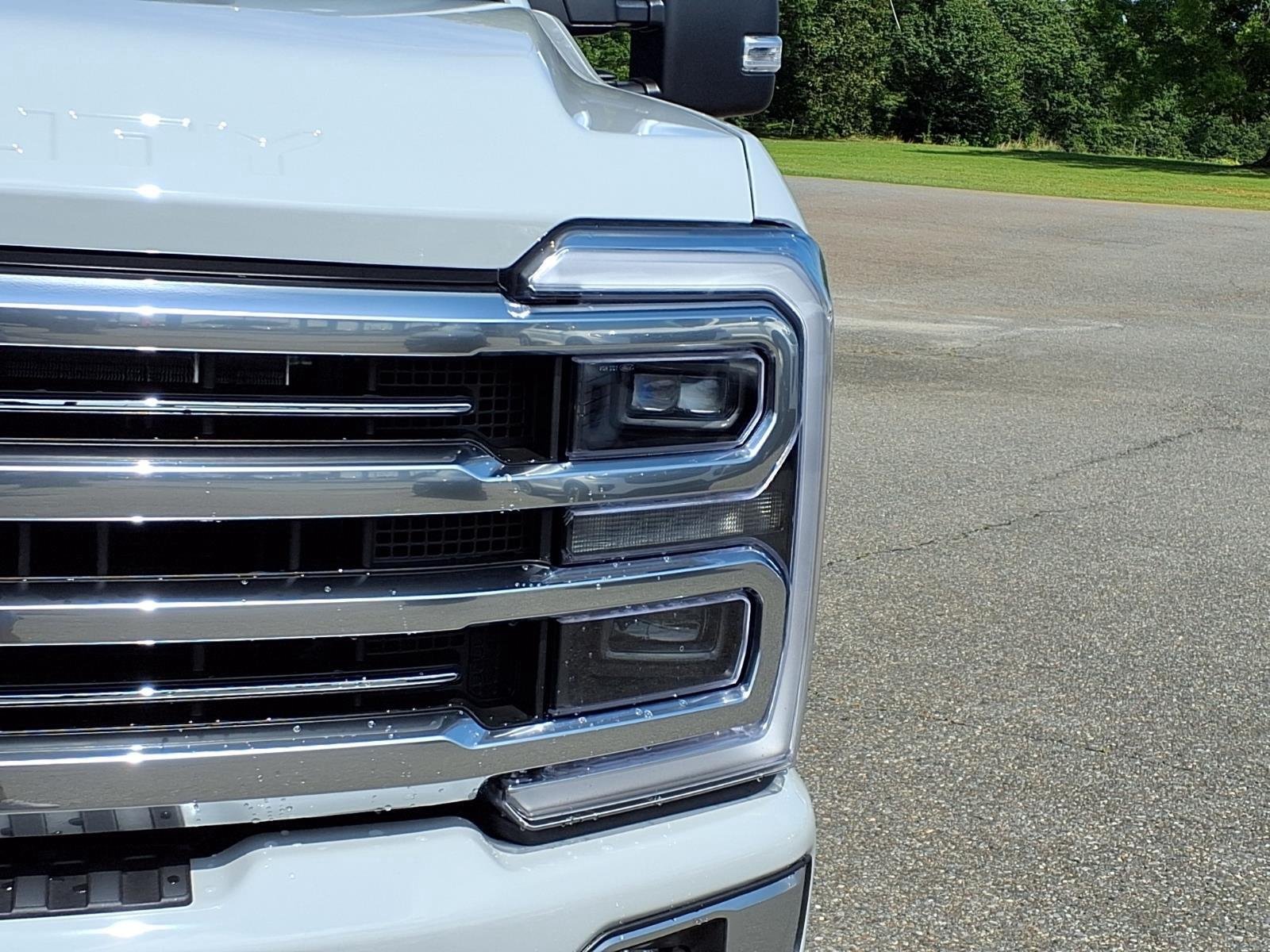 New 2026 Avalanche Ford F-250® Platinum® image 16