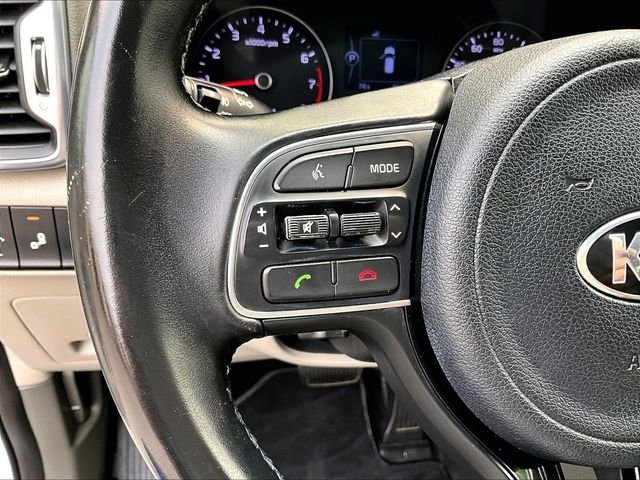 Used 2019 Silver Kia EX image 23