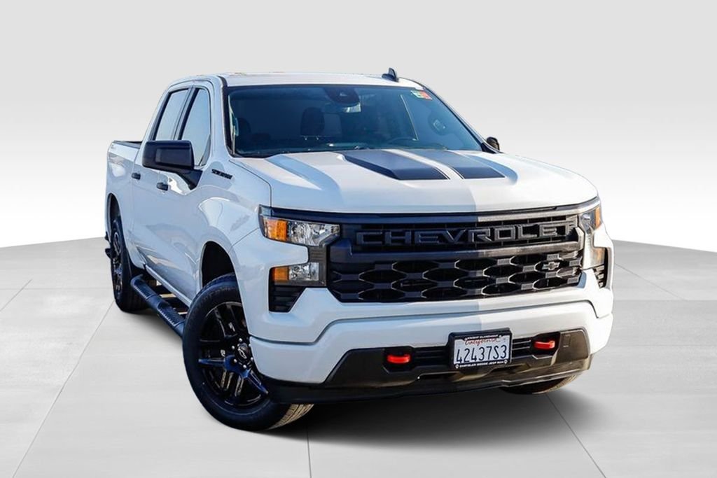 Used 2023 Summit White Chevrolet Custom image 2