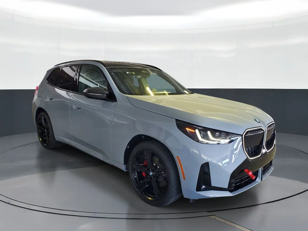 New 2026 Brooklyn Grey Metallic BMW 30 xDrive image 2