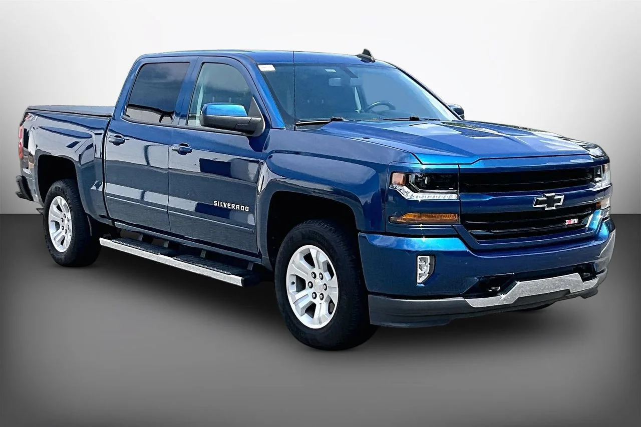 Certified Used 2018 Blue Chevrolet LT image 1