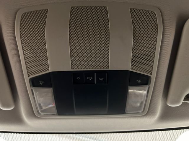 Used 2019 Blue Mitsubishi ES image 29