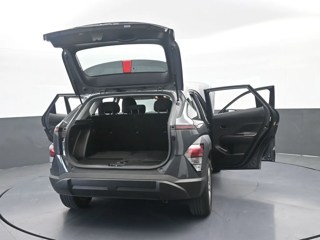 Used 2024 Ecotronic Gray Pearl Hyundai SE image 76