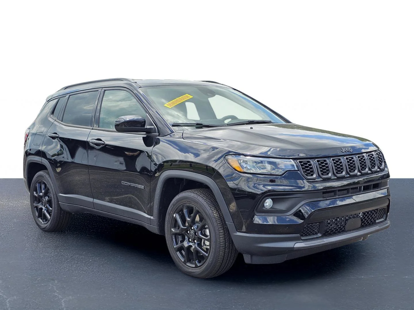 New 2026 Diamond Black Crystal Pearlcoat Jeep Latitude Altitude image 5