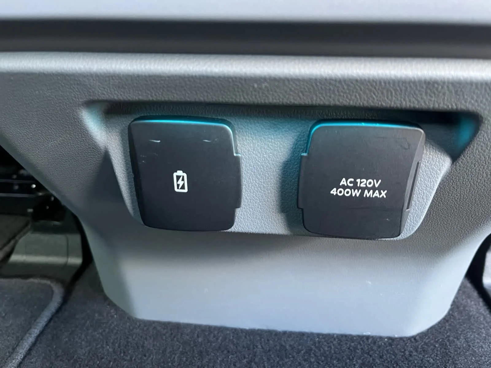 Used 2024 Avalanche Ford XLT image 17